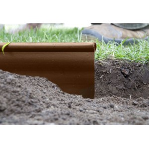 Bandă separatoare de gazon 18m x 12,5cm, maro