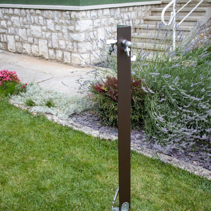 Coloană de apă triunghiulară de grădină Colortap, metal bronz
