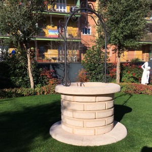 Fântână decorativă de grădină Stromboli, roz